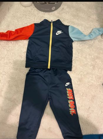 Ensemble Nike