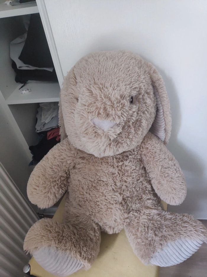 Grand nounours en peluche