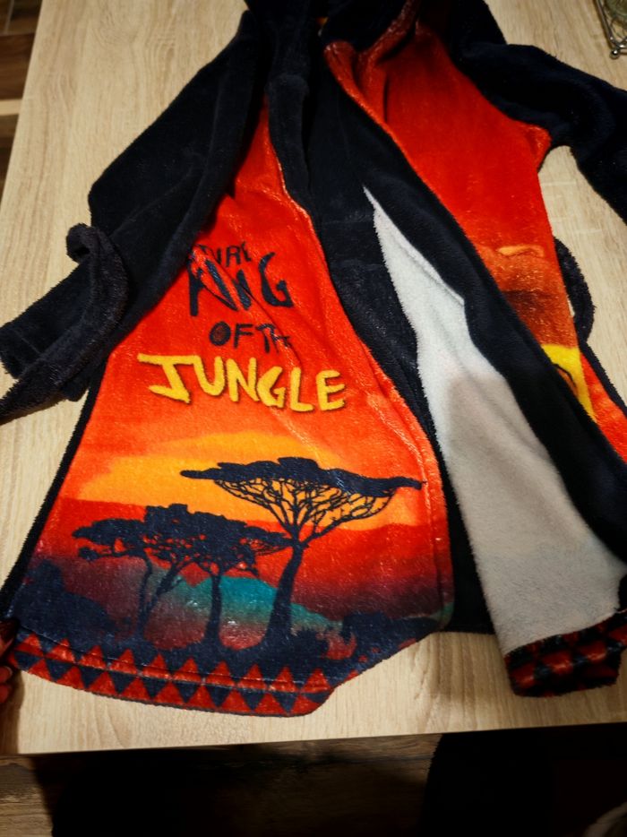 Robe de chambre 8 ans le roi lion - photo numéro 2