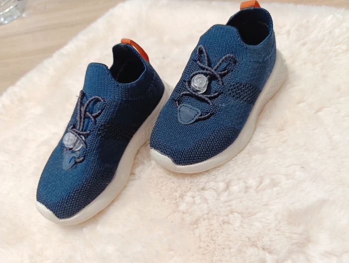 Chaussures pointure 23 garçon - photo numéro 4