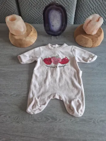 Pyjama velours taille 1 mois