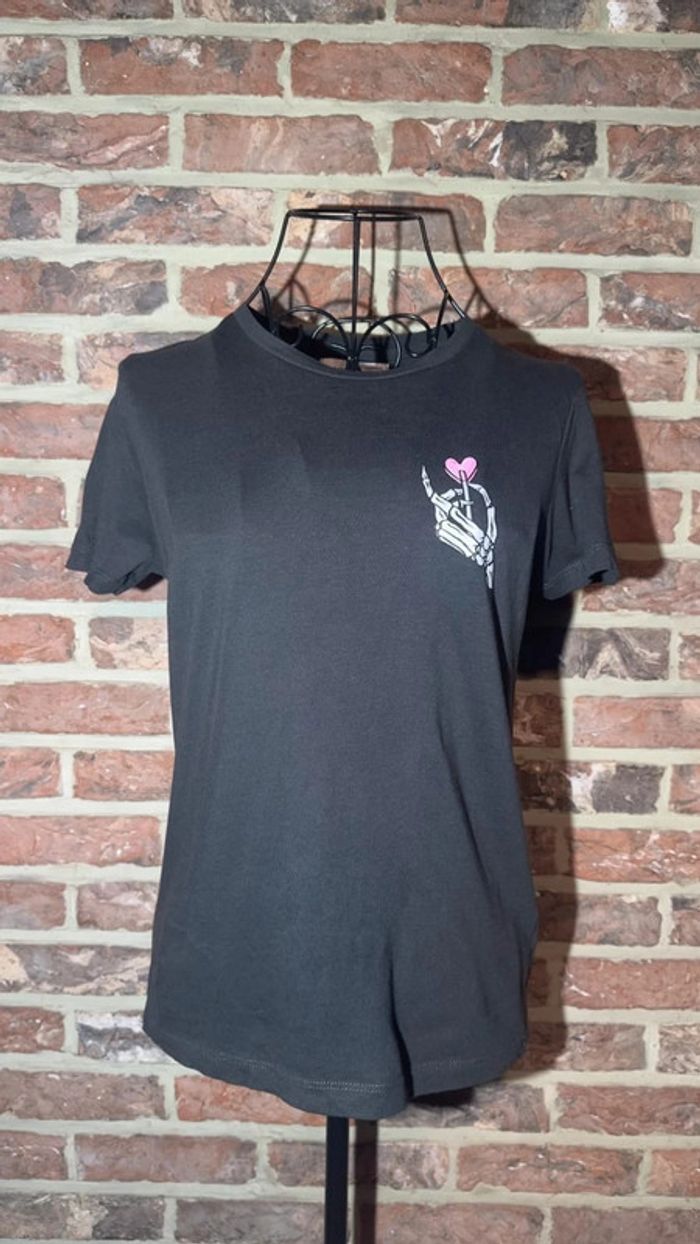 T-shirt gris foncé avec logo Pull and Bear Taille S / 36