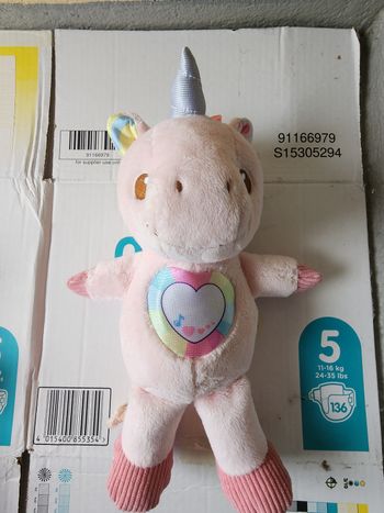 Maé. Ma licorne à caliner
