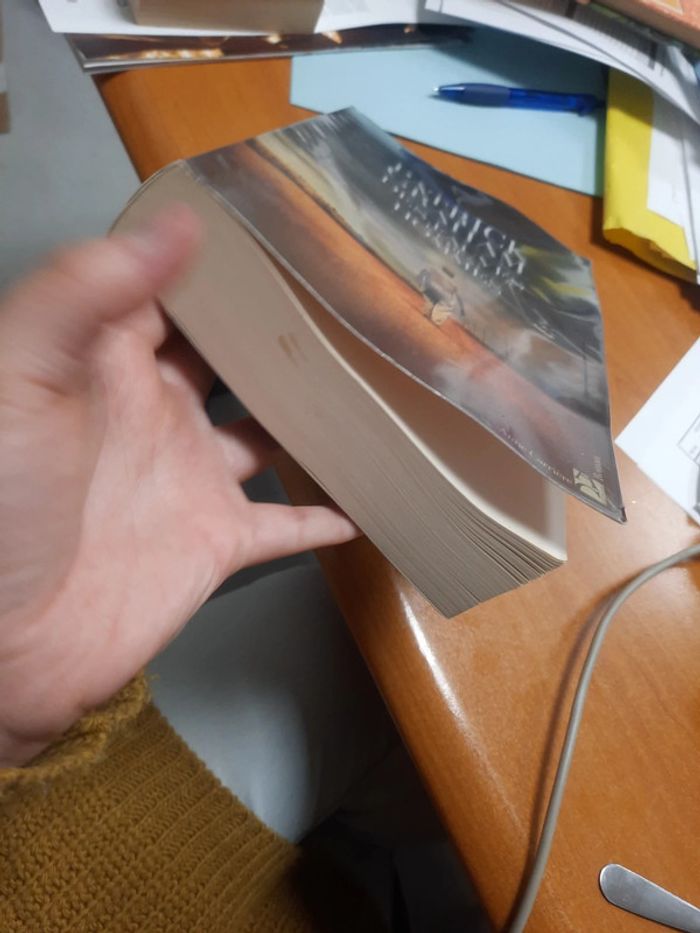 Livre à c édition roman anne carrière - photo numéro 3