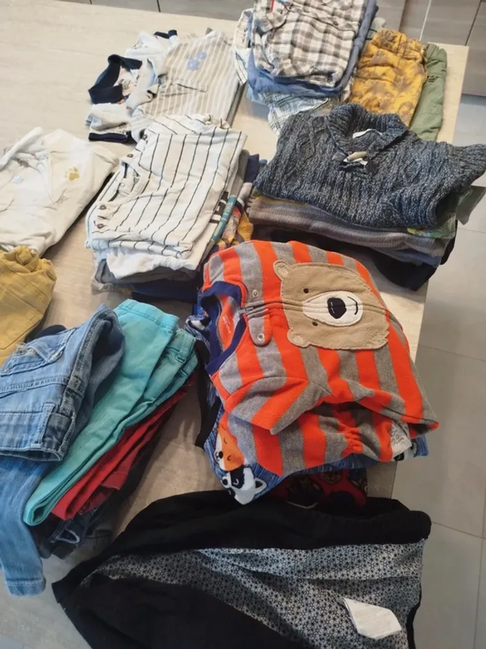 Lot garçon - 3 ans - 54 pièces