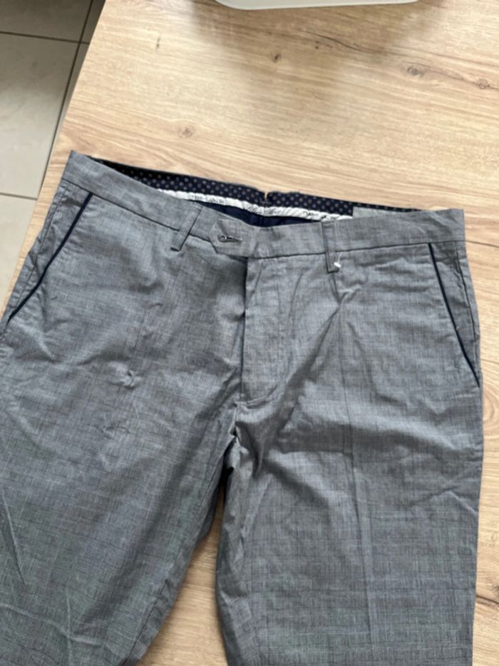 Pantalon Teddy Smith neuf taille 44 jamais porté gris - photo numéro 3