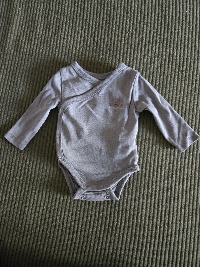 Lot vêtements 1 mois kiabi - photo numéro 7