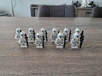 Figurines type lego 10 clones de première génération star wars