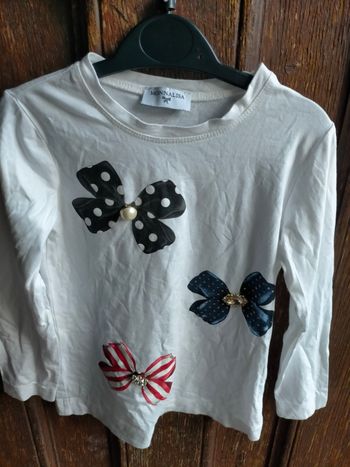 Superbe tee shirt Monnalisa 5 ans