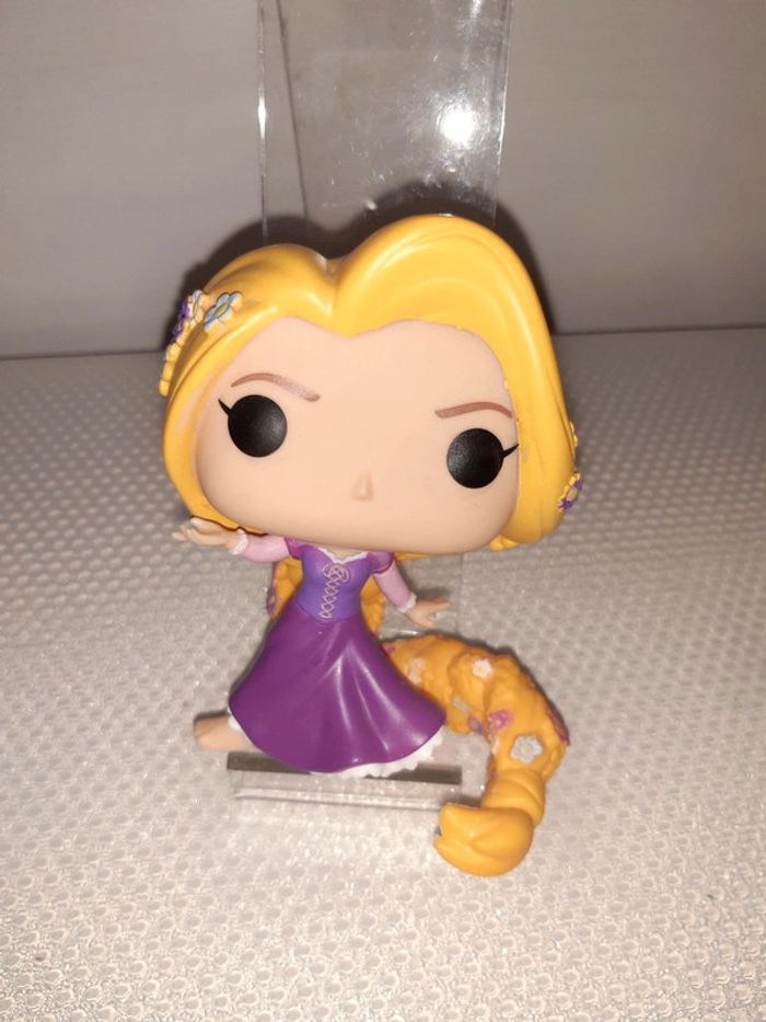 Funko pop princess Disney ultimate rapunzel