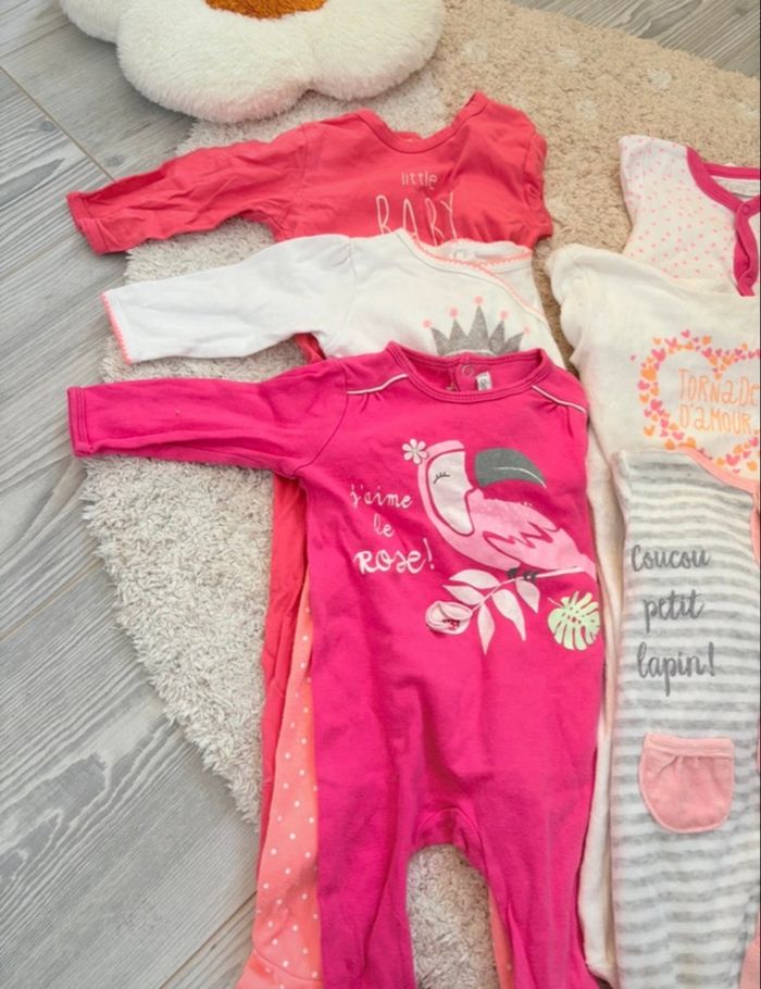 Lot pyjamas fille 9 mois - photo numéro 2