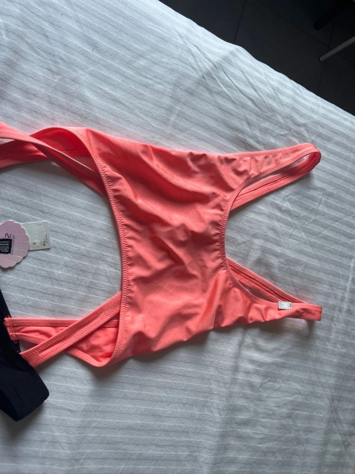 Maillot de bain noir et corail M - photo numéro 3
