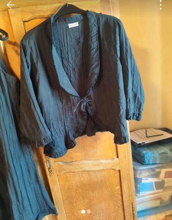 Robe et petite veste assortie
