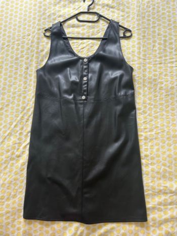 Robe noire