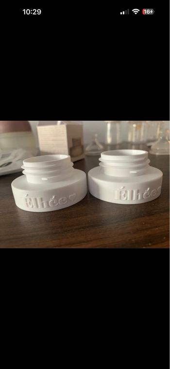 Adaptateur tire lait