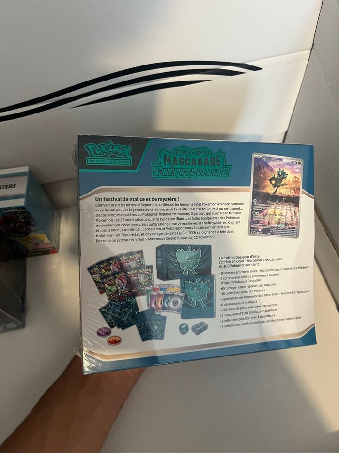 Pokémon ETB ev6 FR - photo numéro 5