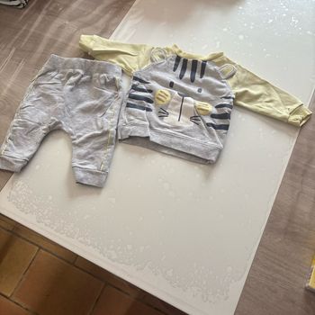 Ensemble taille 3 mois