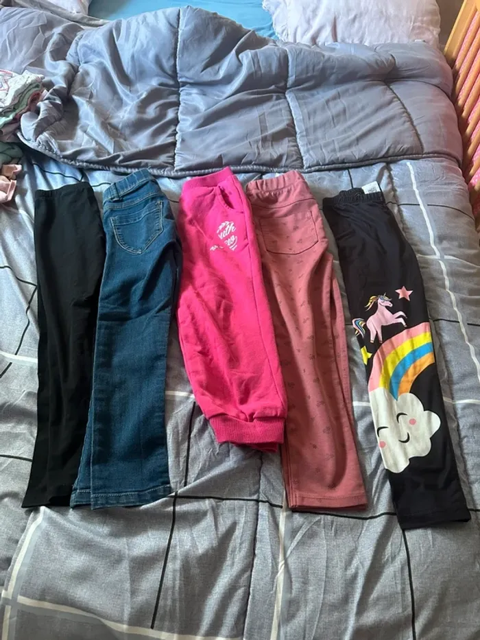 Lot vêtements fille 6 ans - photo numéro 5