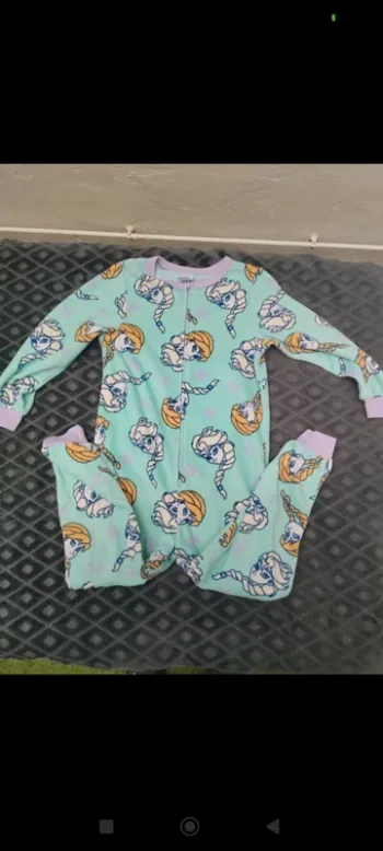 Pyjama reine des neiges