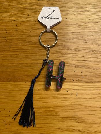 Porte clé Lettre h