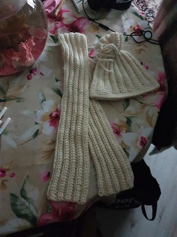 Bonnet echarpe laine 1 an