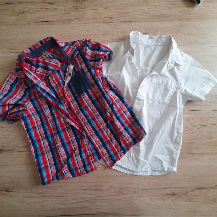 2 chemises 5 ans comme neuves