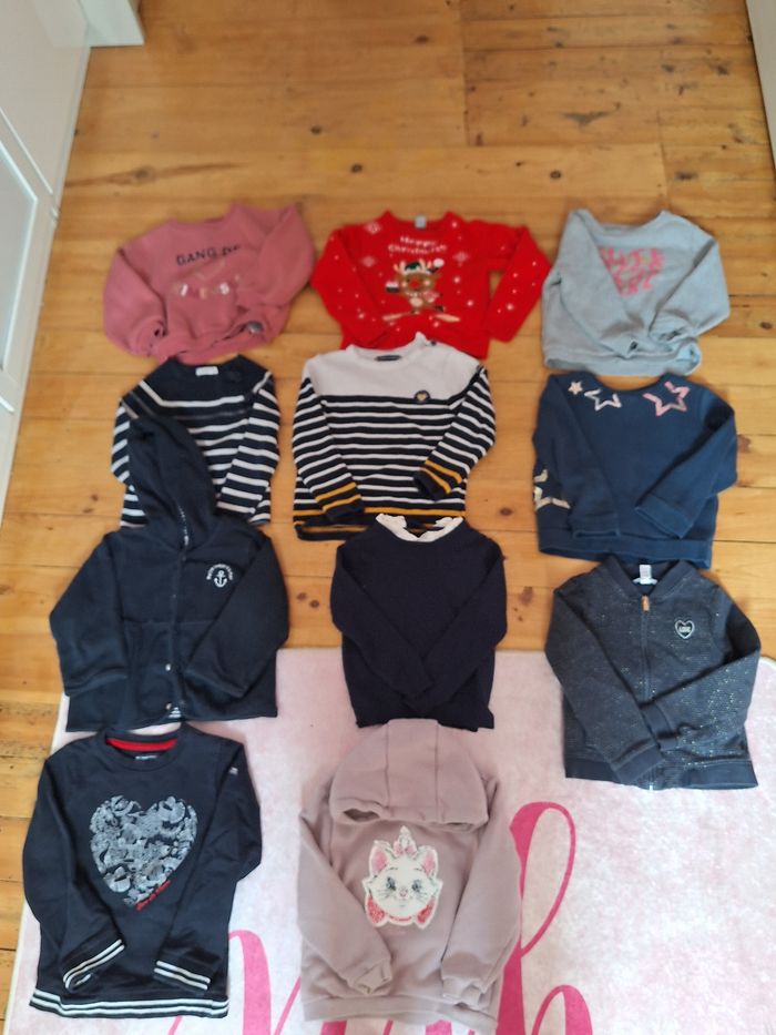 Lot pull/sweats
