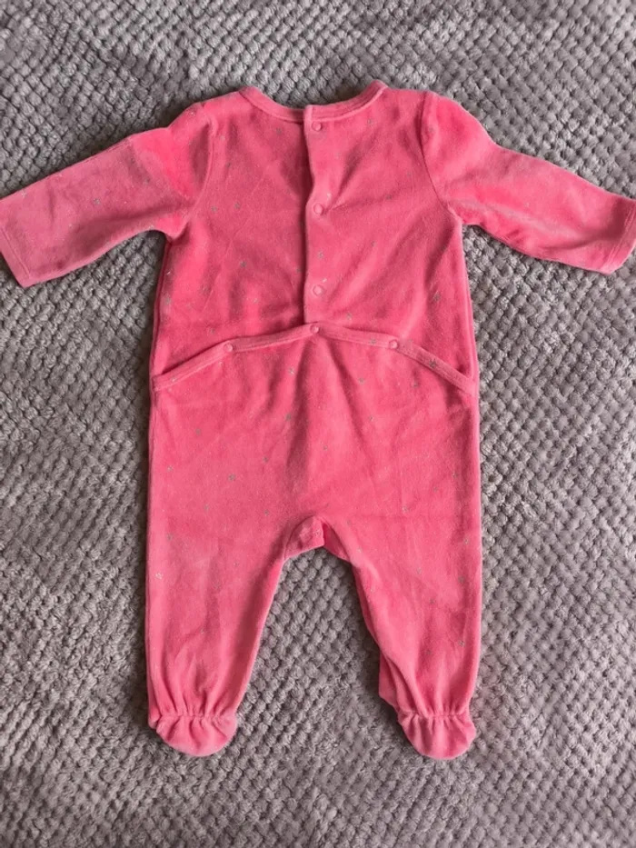 Lot pyjama 1 piece 6 mois - photo numéro 10