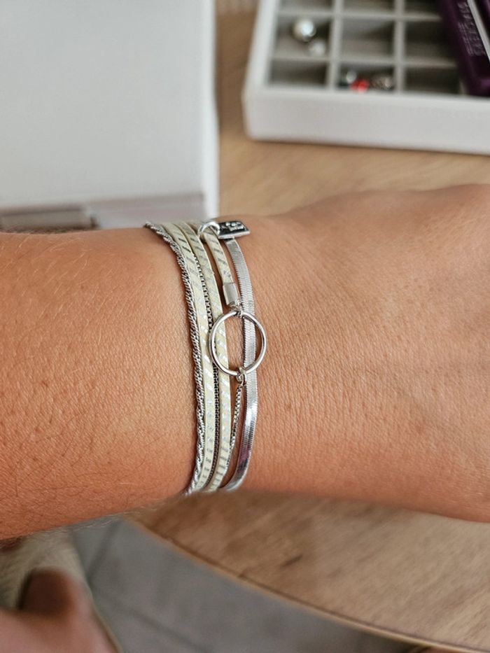 Bracelet cuir et argent Flowers for Zoé