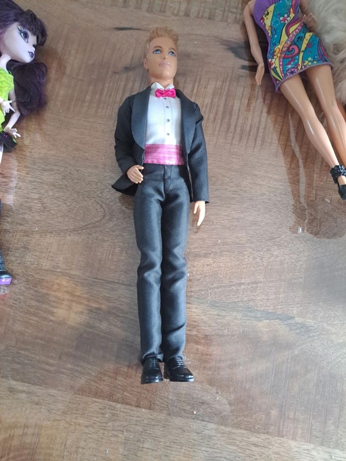 Poupée barbie ken - photo numéro 2