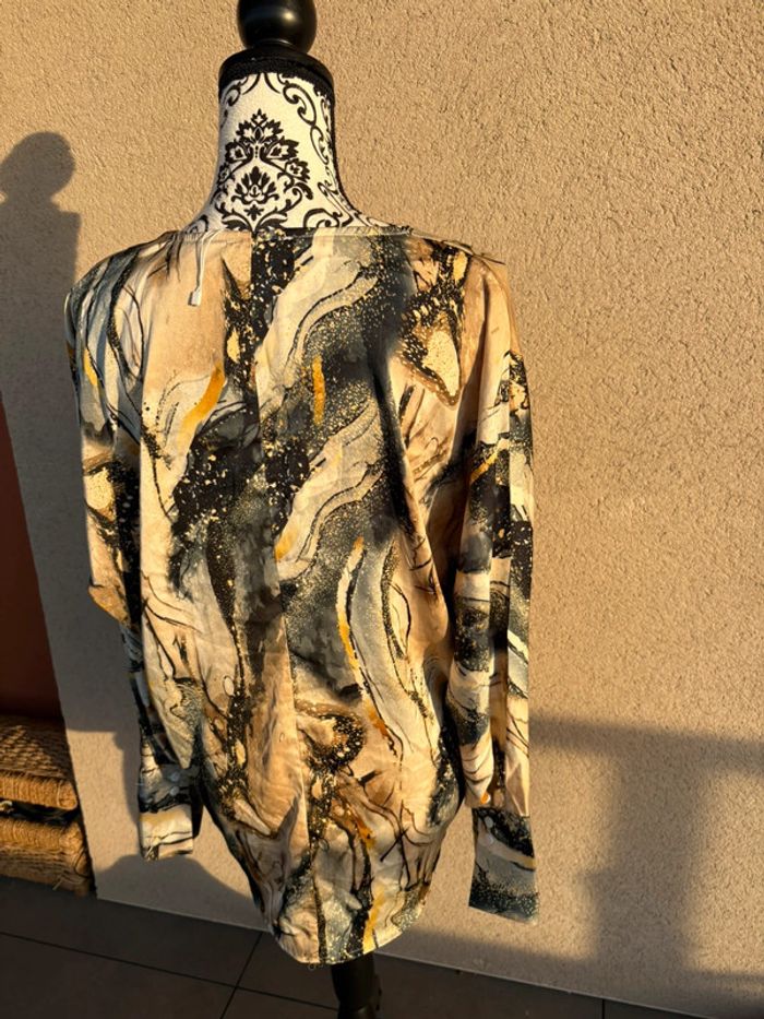 Magnifique blouse unika neuve sans étiquette, taille 40 (L) femme - photo numéro 4