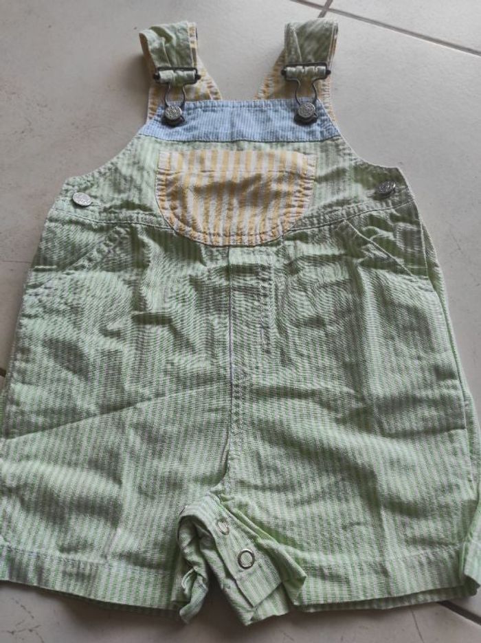Salopette courte neuve 6 mois prenatal