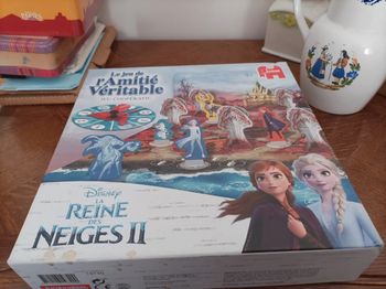 Jeu de société reine des neiges