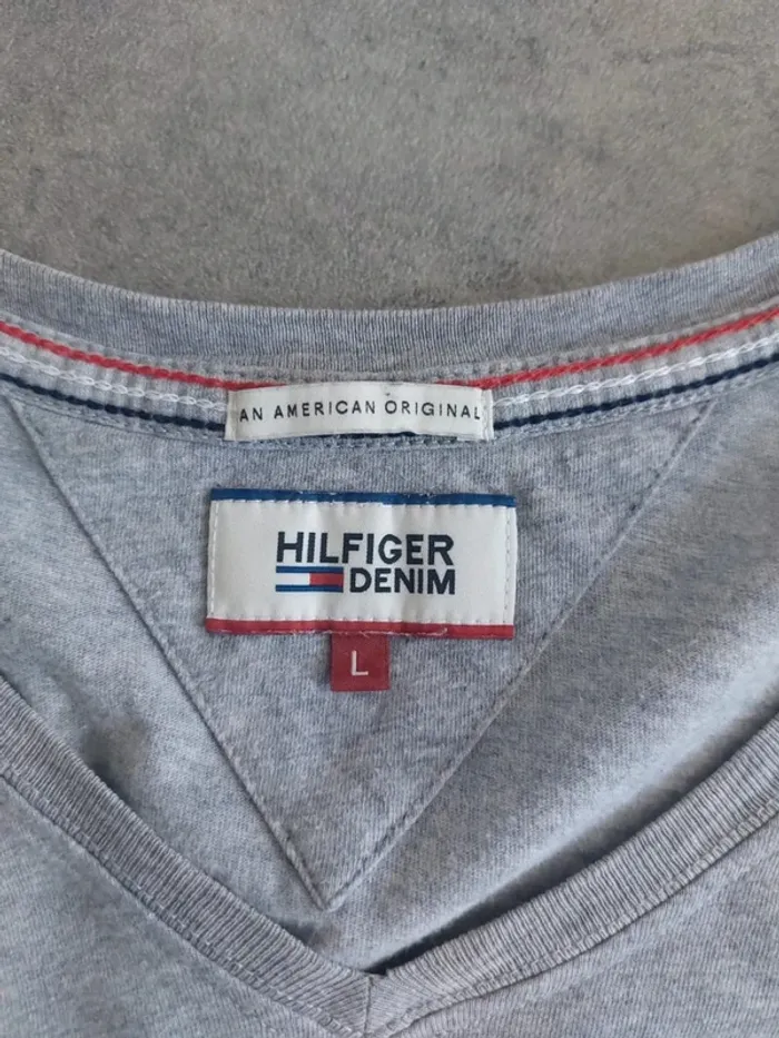 T Shirt Brodé Tommy - photo numéro 3