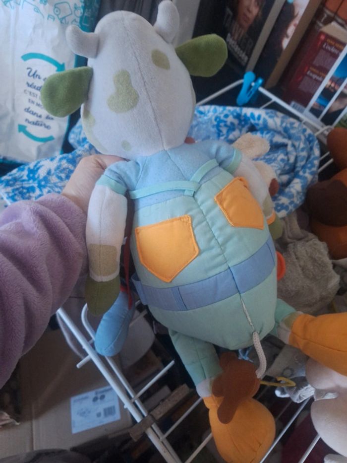 Doudou d'activité vache - photo numéro 3