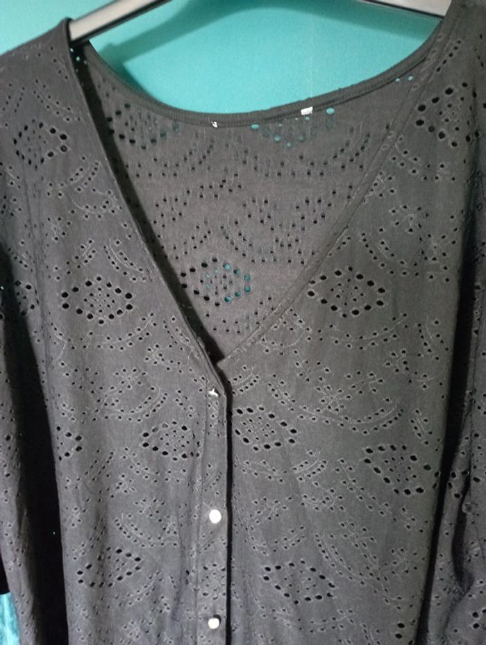 Tee shirt maille ajourée grande taille - photo numéro 2