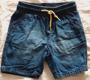 Short enfant 4-5 ans 98-104 cm / Lupilu