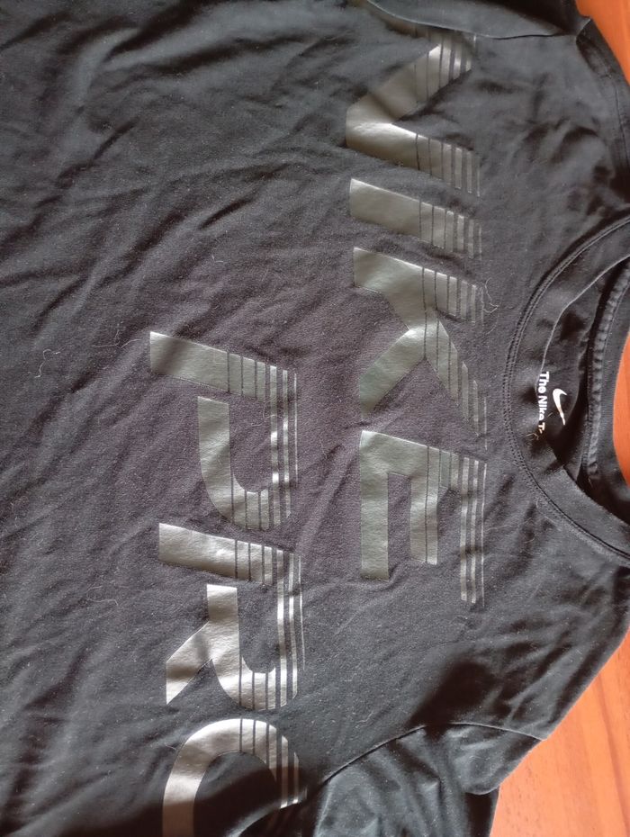 Haut nike - photo numéro 2