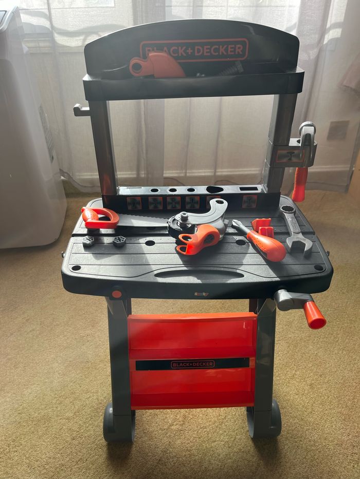 Établi outils enfant Black Decker