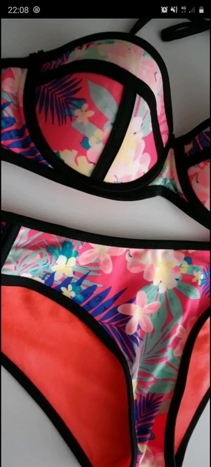 Maillot de bain - photo numéro 2