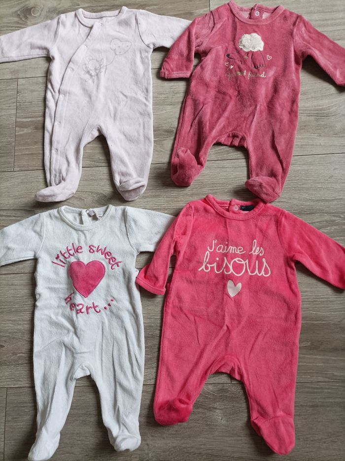 Lot de 4 pyjamas fille 1 mois