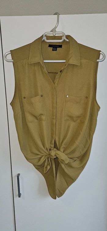 Blouse sans manches