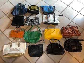 Sacs à main - divers coloris -