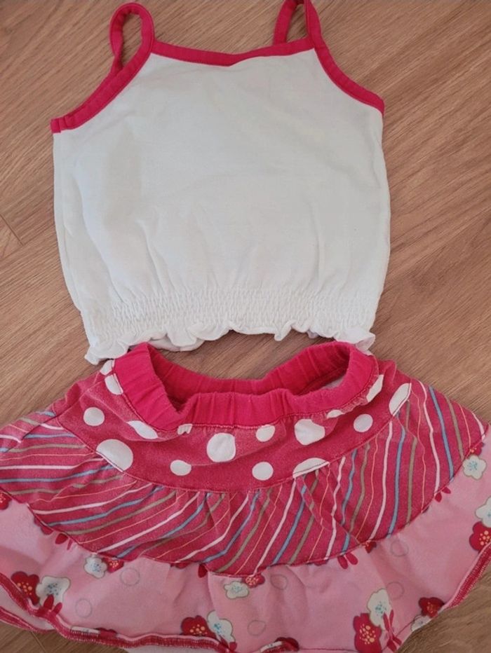 Tenue fille Vertbaudet 2 ans - photo numéro 4