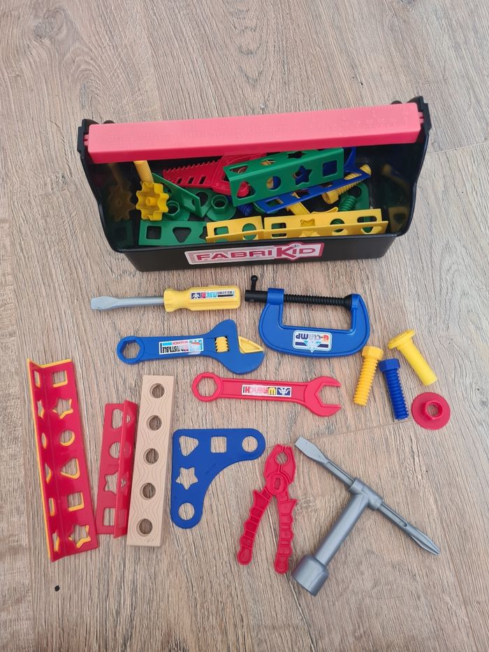 Caisse à outils - photo numéro 2
