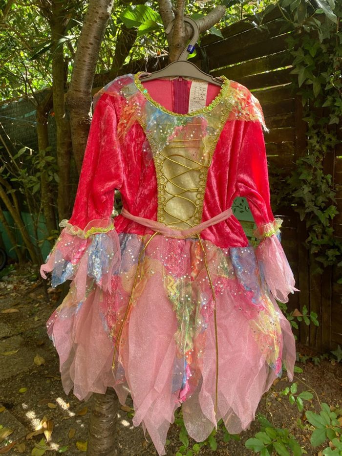 Magnifique robe de princesse - photo numéro 2
