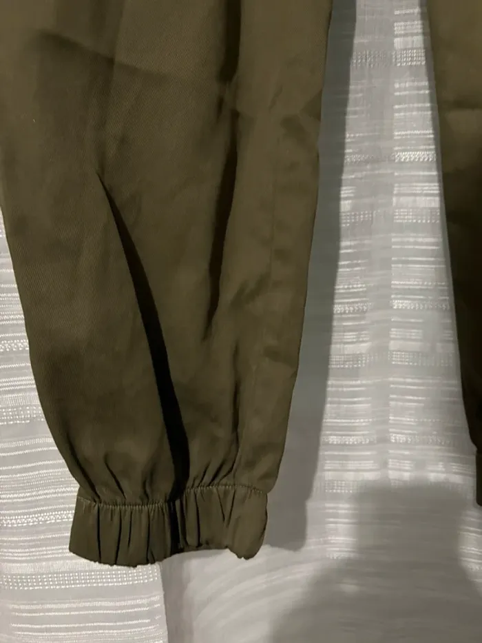 Pantalon vert - photo numéro 2