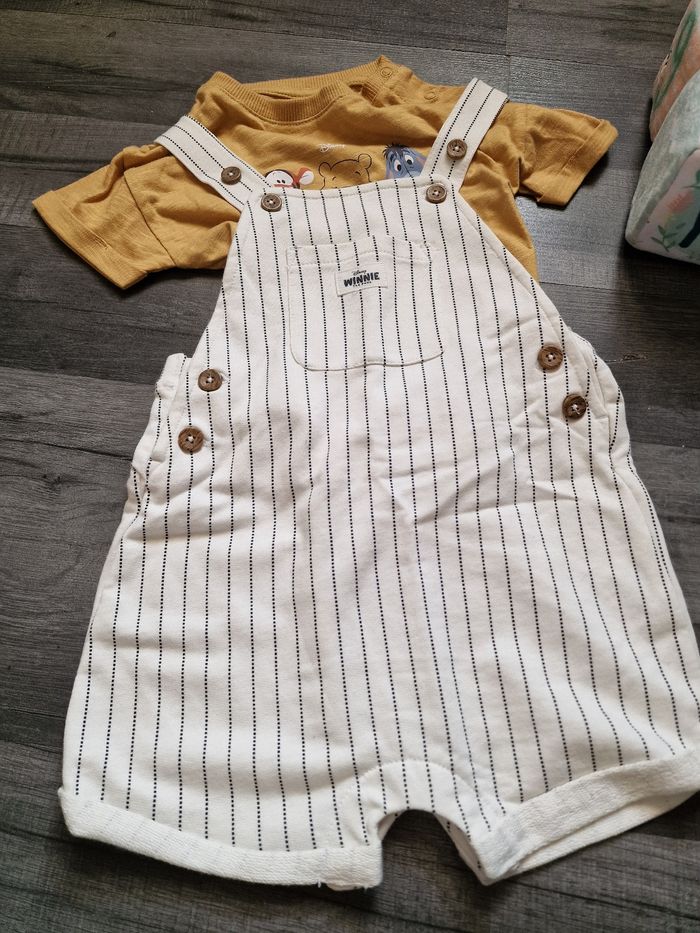 Salopette winnie l'ourson neuf 12M - photo numéro 3