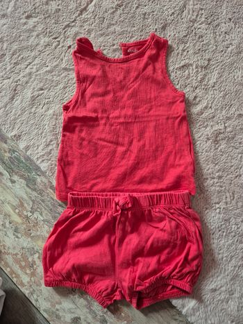 Enssemble debardeur plus short