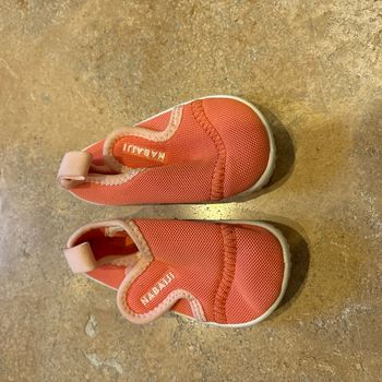 Chaussures aquatique taille 20